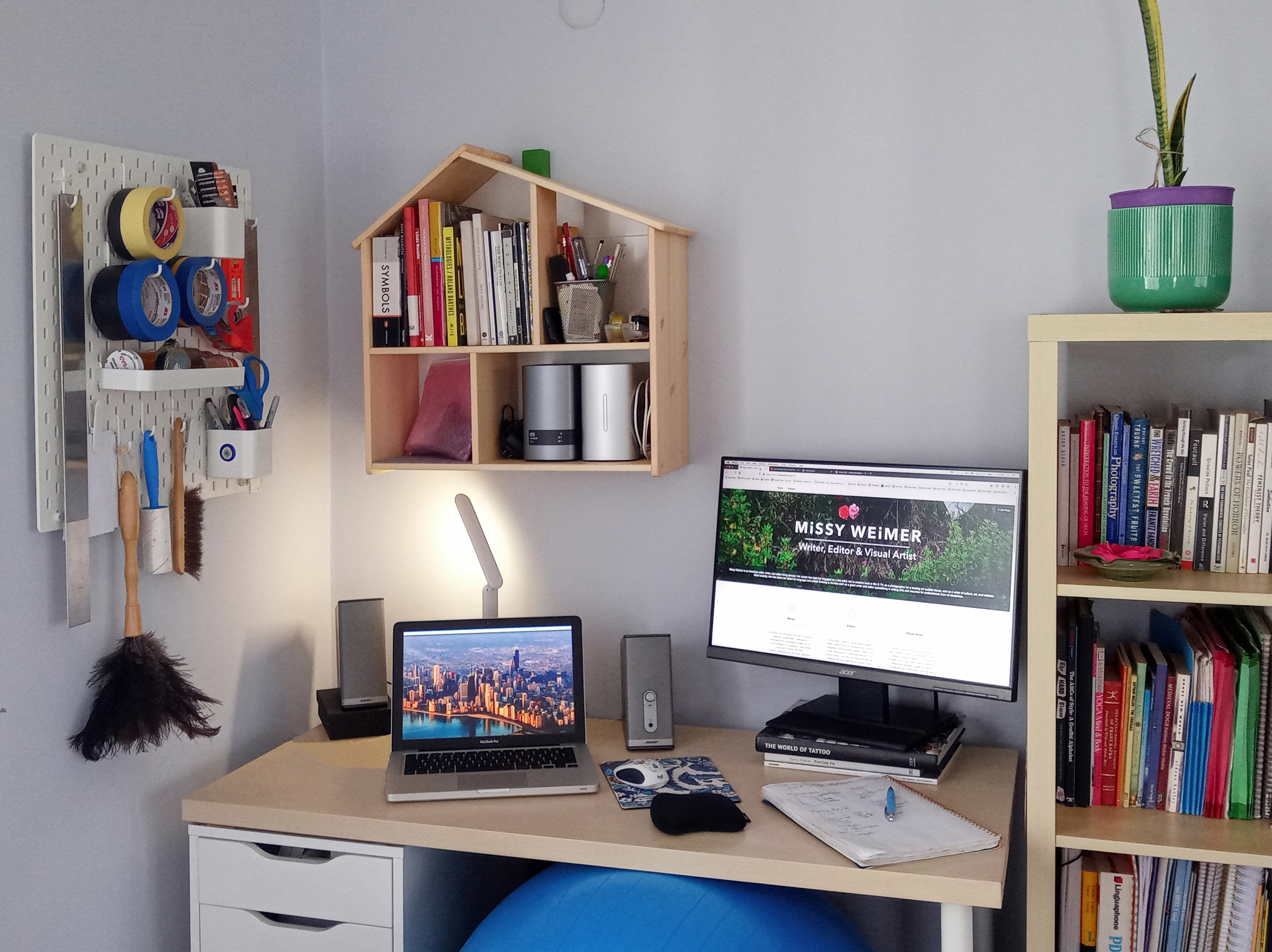 Decluttered home office by Life Hack Organizing, a professional organizing service in Oak Park, IL.